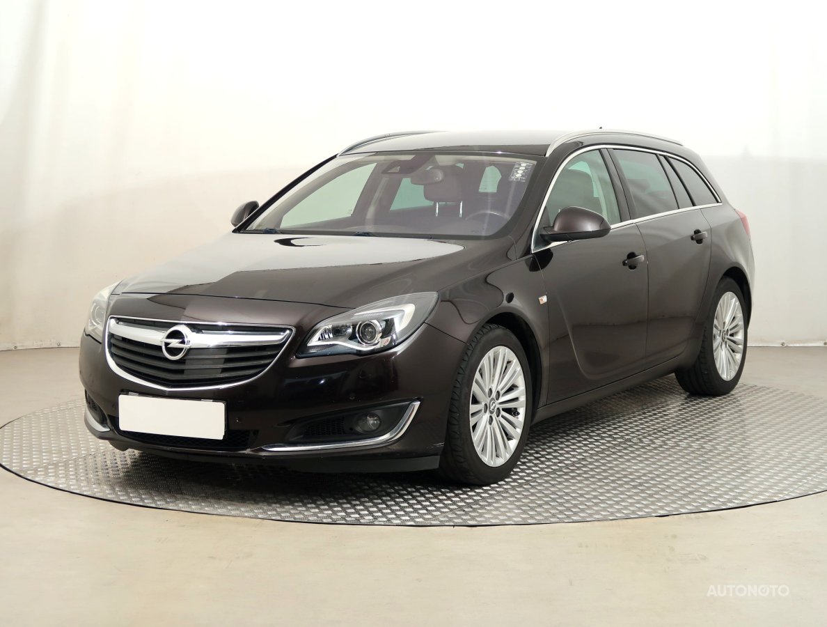 Opel Insignia, 2015 - pohled č. 3