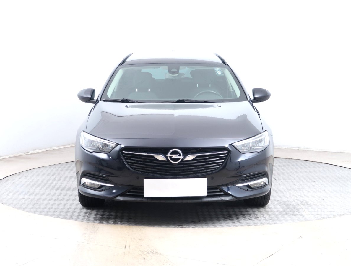 Opel Insignia, 2018 - pohled č. 2