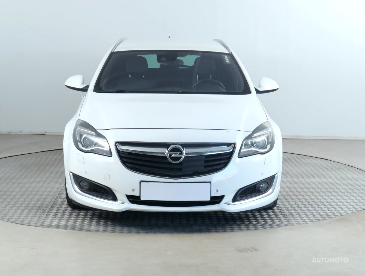 Opel Insignia, 2013 - pohled č. 2