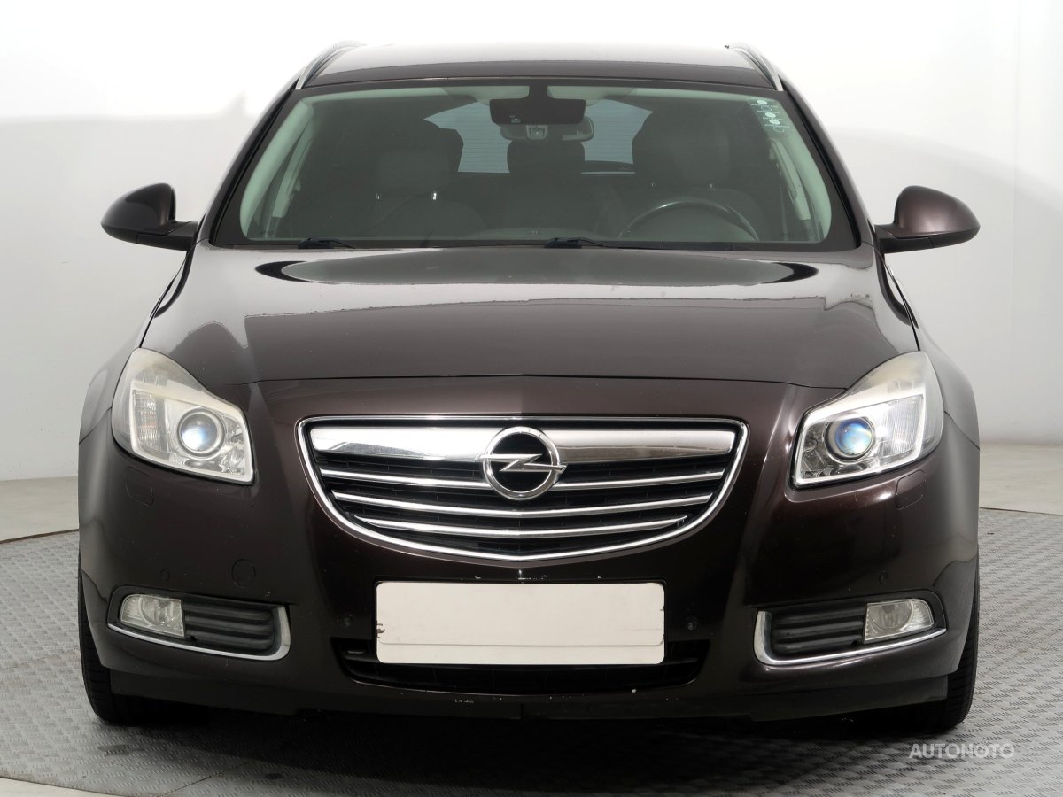Opel Insignia, 2012 - pohled č. 2