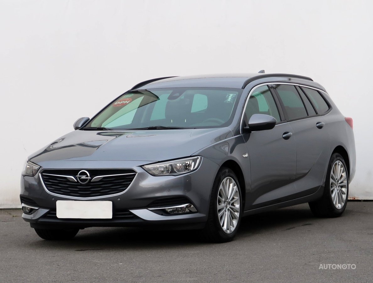 Opel Insignia, 2017 - pohled č. 3