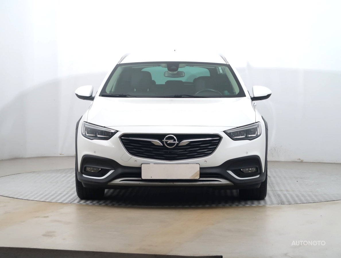 Opel Insignia, 2019 - pohled č. 2