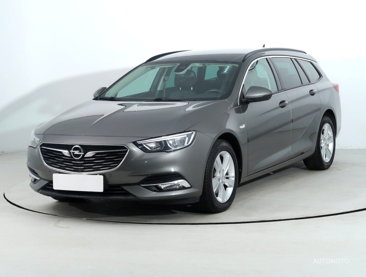Opel Insignia, 2018 - pohled č. 3