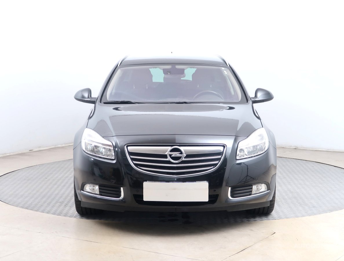 Opel Insignia, 2010 - pohled č. 2