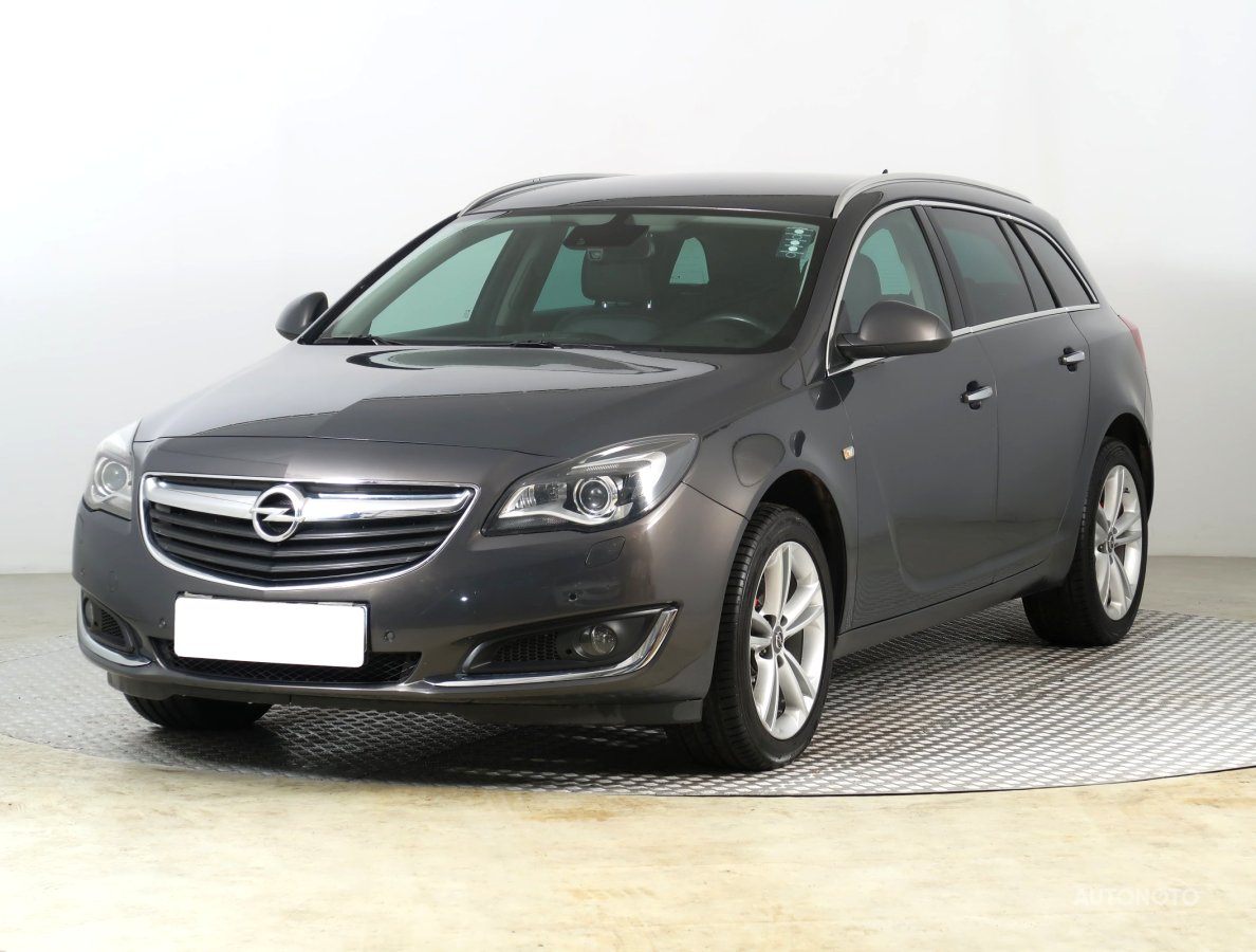 Opel Insignia, 2015 - pohled č. 3