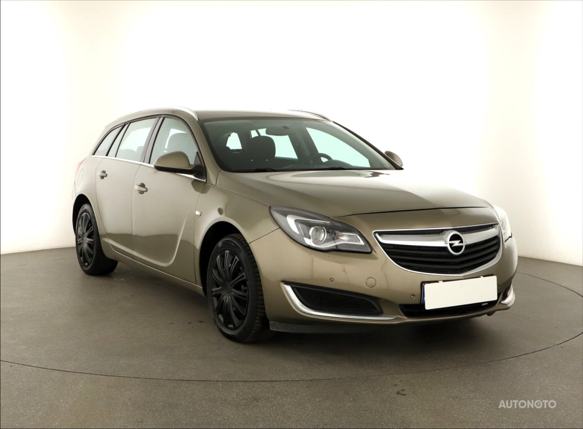 Opel Insignia, 2016 - celkový pohled