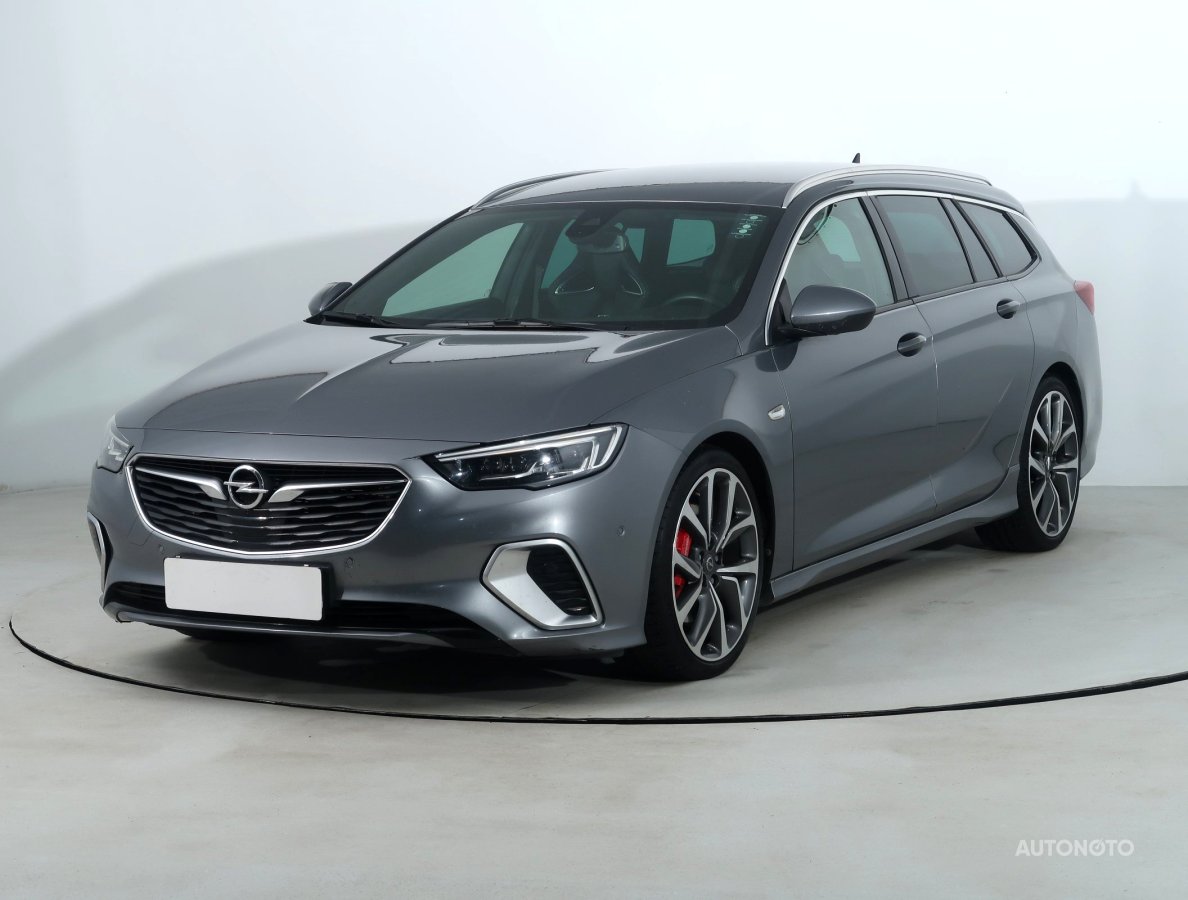 Opel Insignia, 2020 - pohled č. 3