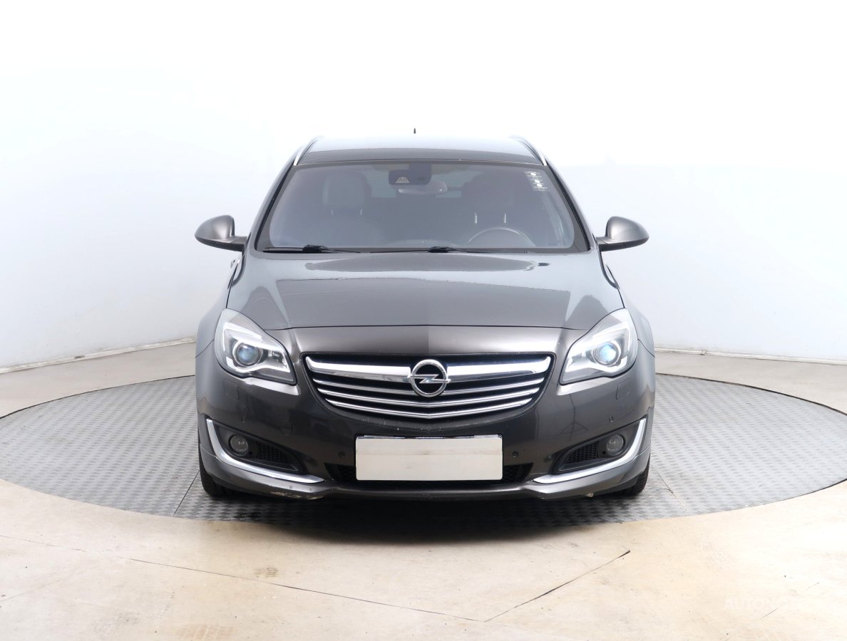 Opel Insignia, 2014 - pohled č. 2