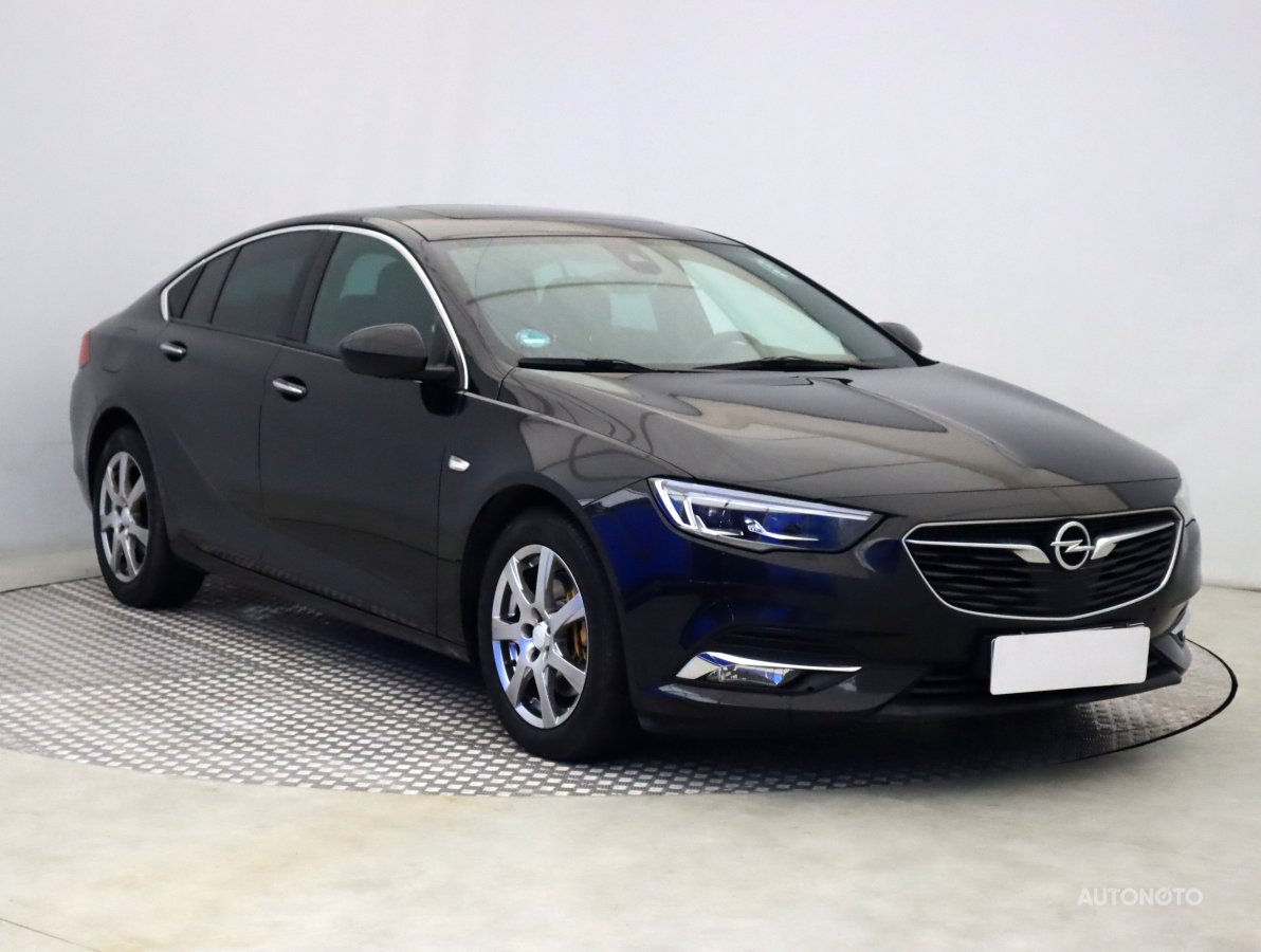 Opel Insignia, 2018 - celkový pohled