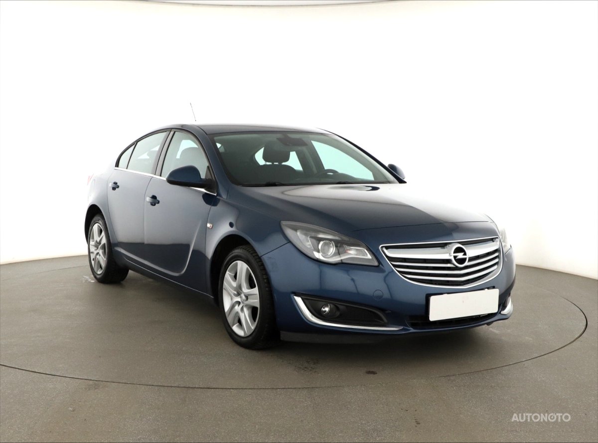 Opel Insignia, 2015 - celkový pohled