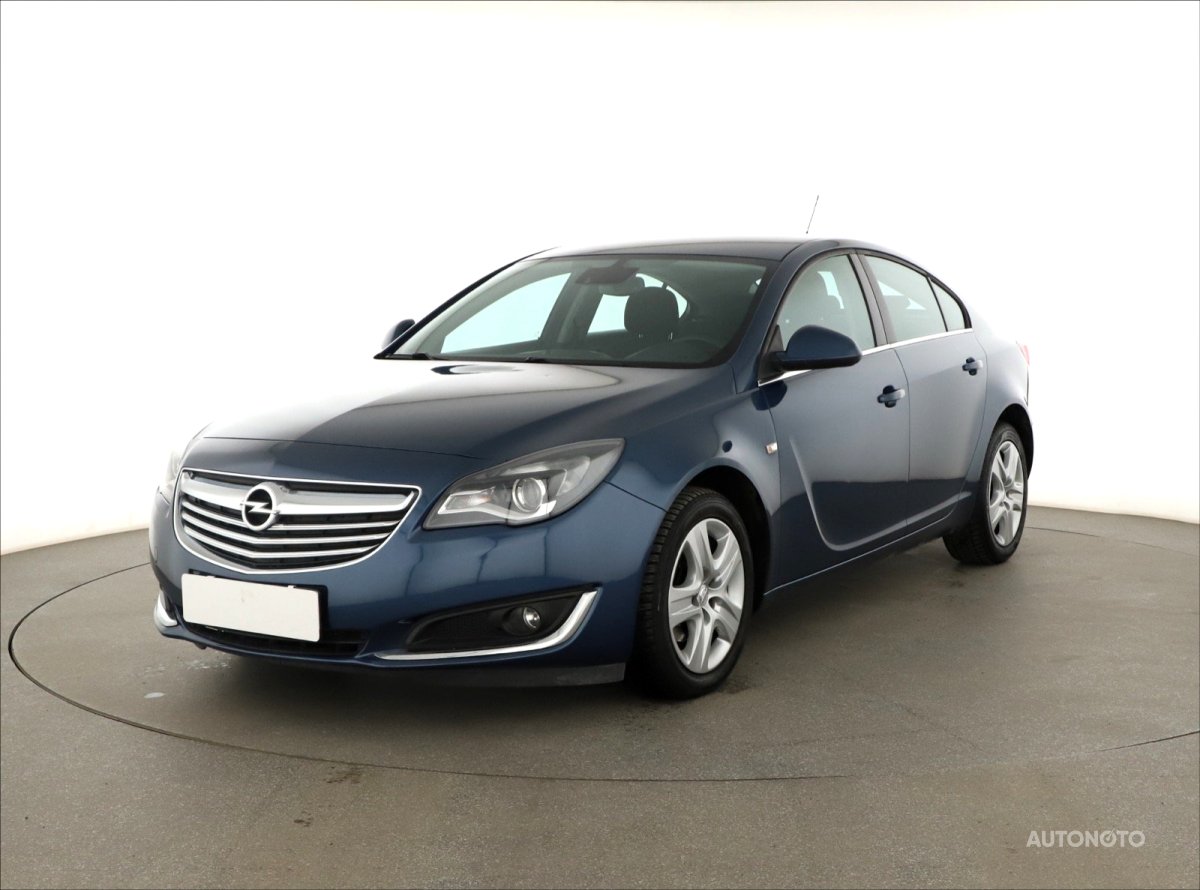 Opel Insignia, 2015 - pohled č. 3