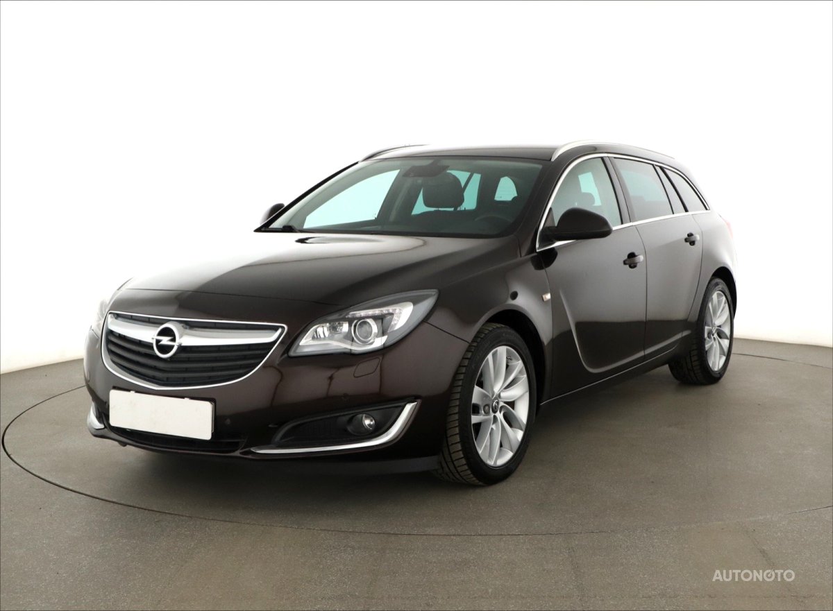 Opel Insignia, 2015 - pohled č. 3