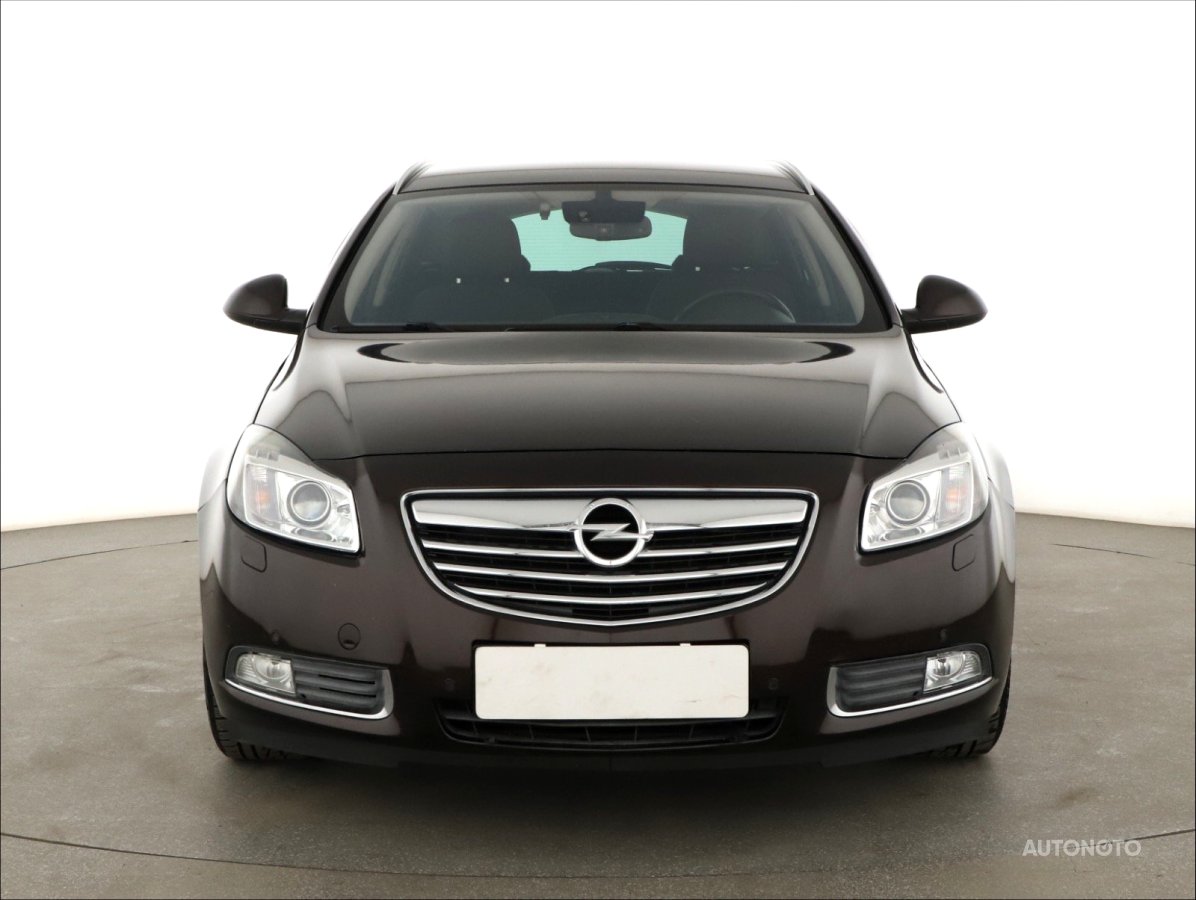 Opel Insignia, 2012 - pohled č. 2