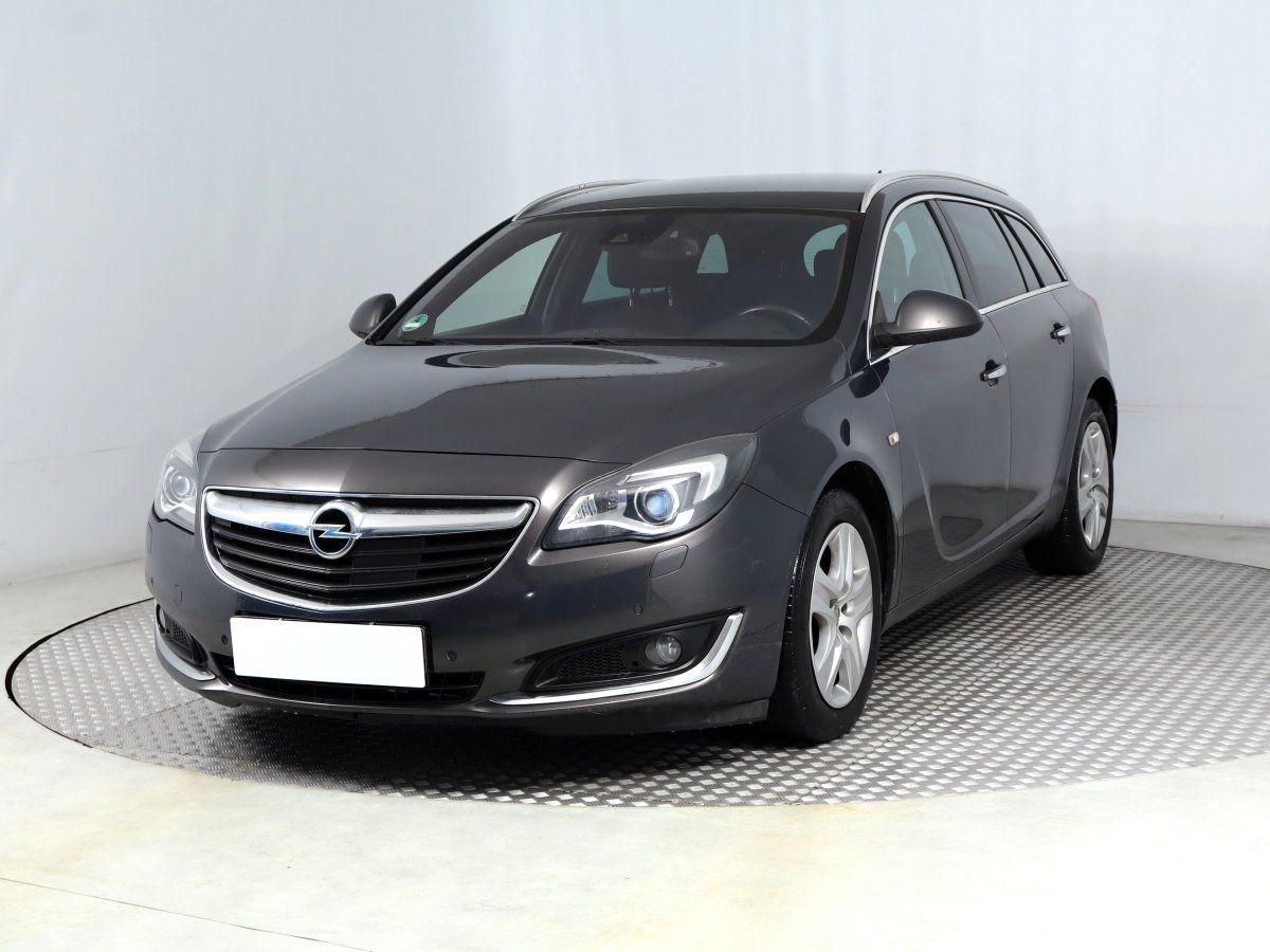 Opel Insignia, 2014 - pohled č. 3