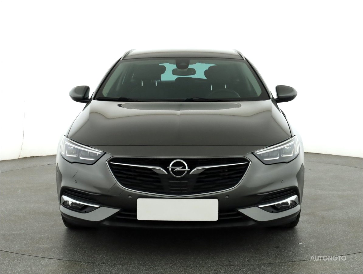 Opel Insignia, 2017 - pohled č. 2