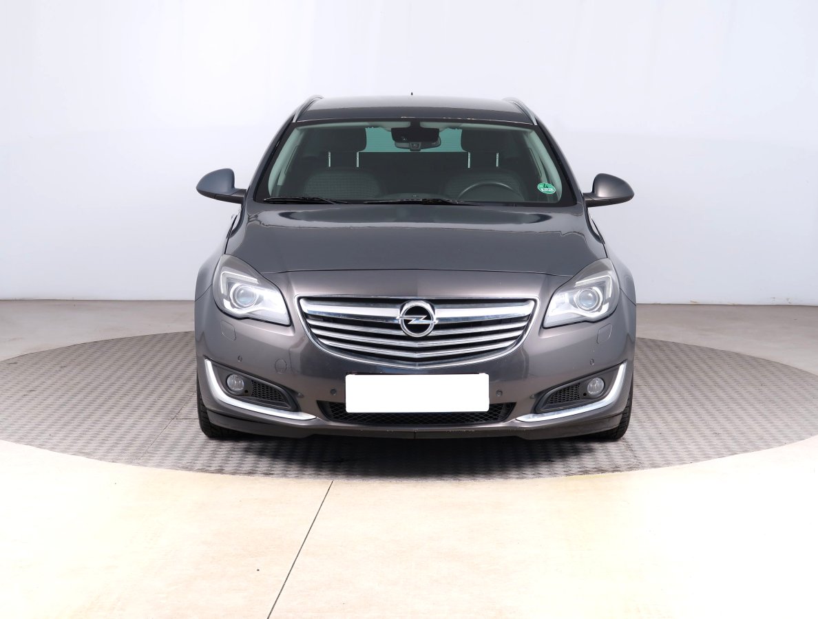 Opel Insignia, 2013 - pohled č. 2