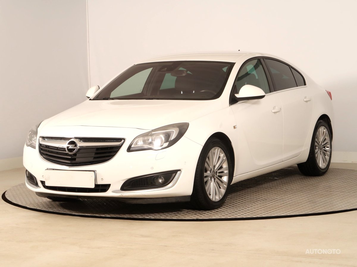 Opel Insignia, 2015 - pohled č. 3