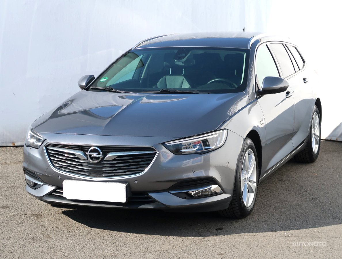 Opel Insignia, 2019 - pohled č. 3
