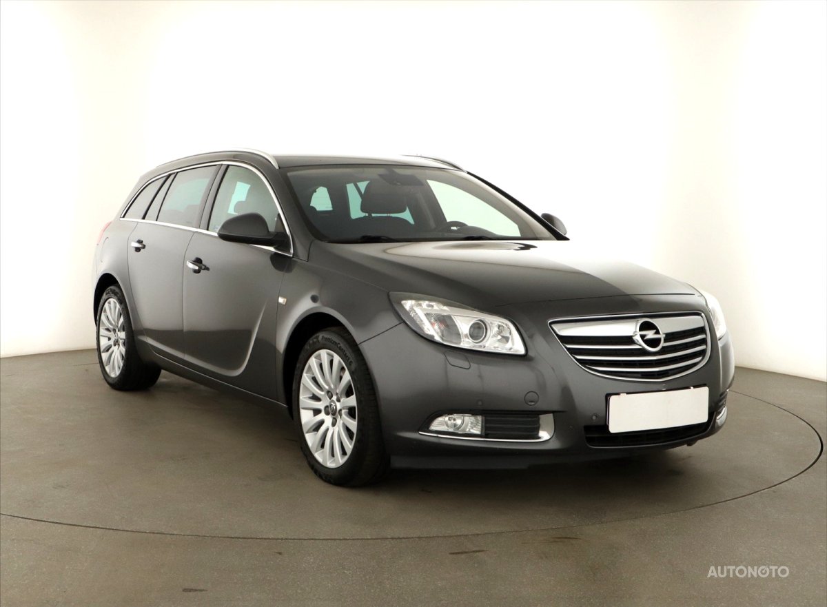 Opel Insignia, 2009 - celkový pohled