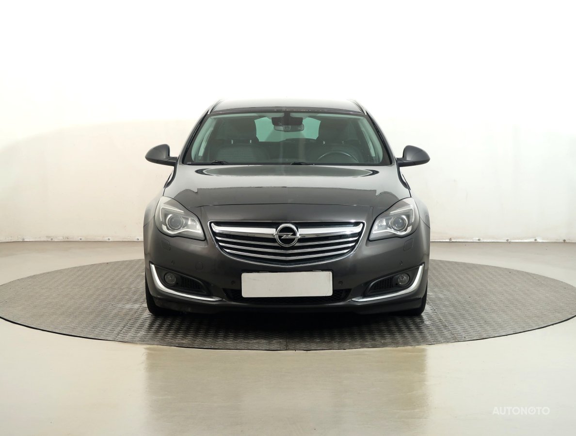 Opel Insignia, 2014 - pohled č. 2