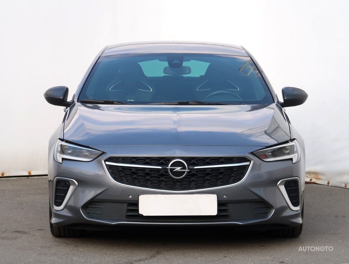 Opel Insignia, 2021 - pohled č. 2