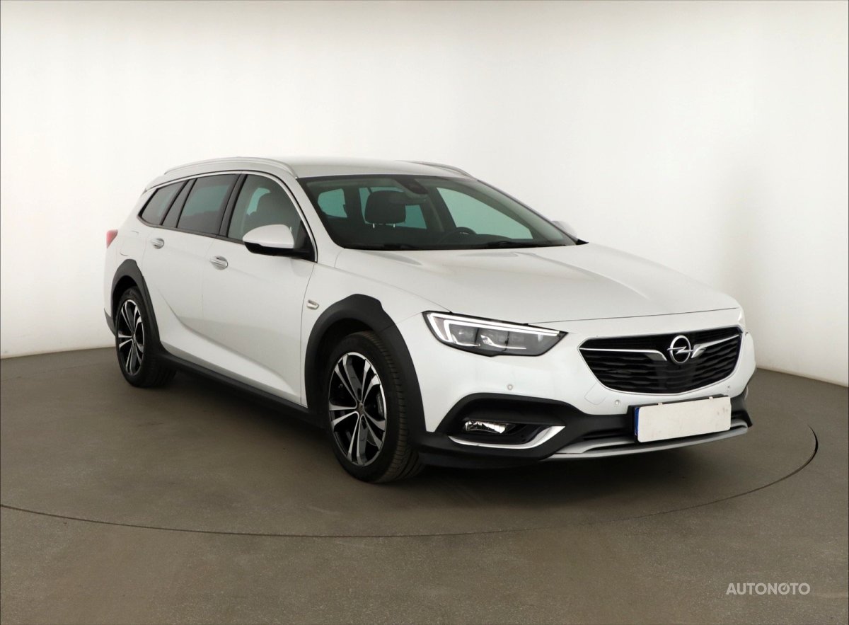 Opel Insignia, 2018 - celkový pohled