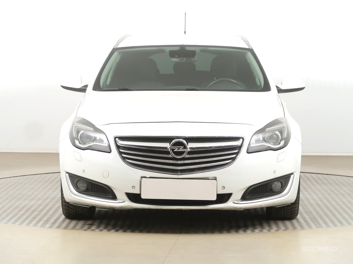 Opel Insignia, 2014 - pohled č. 2