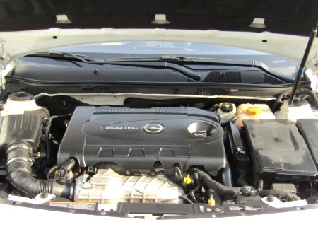 Opel Insignia, 2011 - pohled č. 9