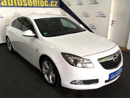 Opel Insignia, 2012 - pohled č. 2