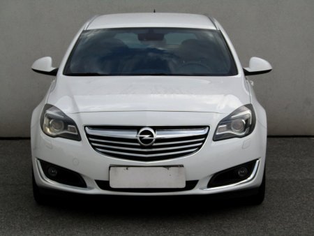 Opel Insignia, 2015 - pohled č. 2