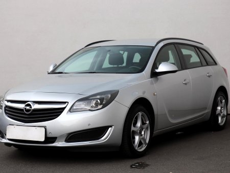Opel Insignia, 2015 - pohled č. 3