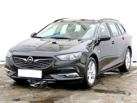Opel Insignia, 2019 - pohled č. 3