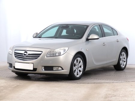 Opel Insignia, 2010 - pohled č. 3