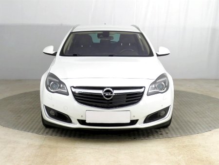 Opel Insignia, 2015 - pohled č. 2