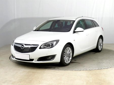Opel Insignia, 2015 - pohled č. 3