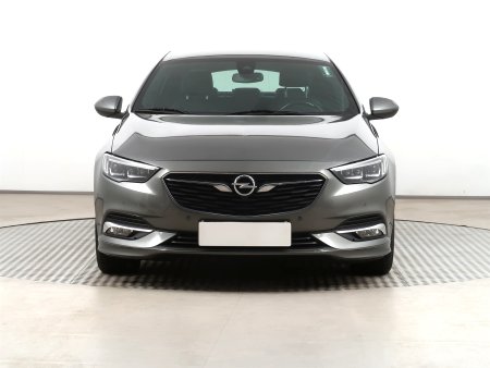 Opel Insignia, 2018 - pohled č. 2