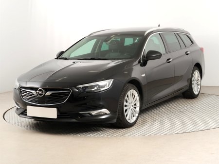 Opel Insignia, 2018 - pohled č. 3