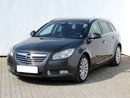 Opel Insignia, 2010 - pohled č. 3