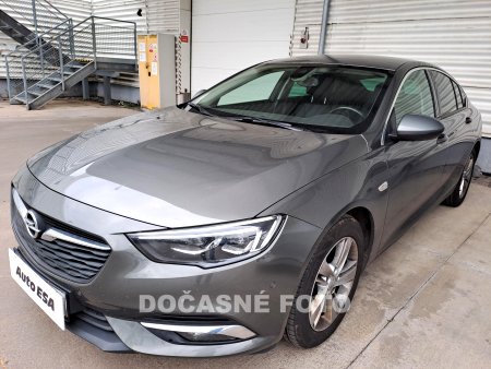 Opel Insignia, 2018 - pohled č. 3