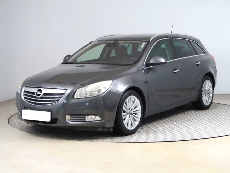 Opel Insignia, 2012 - pohled č. 3