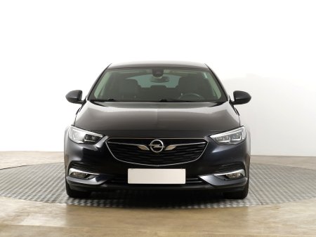 Opel Insignia, 2017 - pohled č. 2