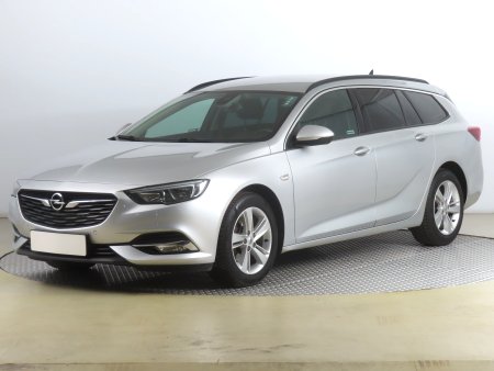 Opel Insignia, 2018 - pohled č. 3