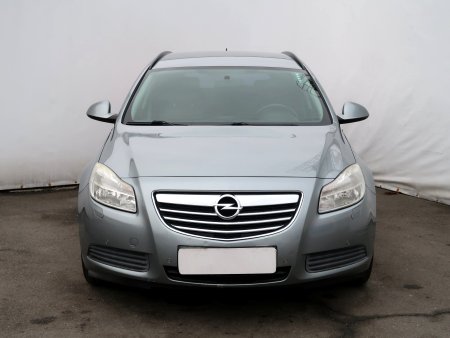 Opel Insignia, 2011 - pohled č. 2