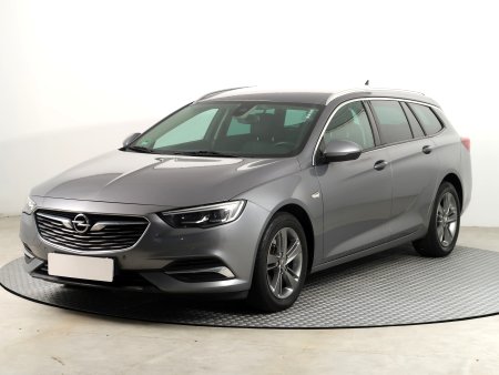 Opel Insignia, 2018 - pohled č. 3