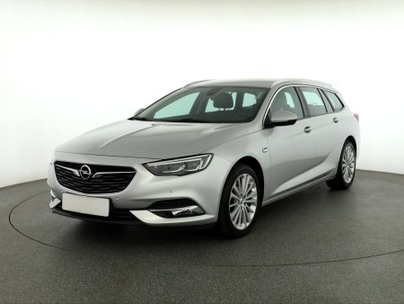 Opel Insignia, 2018 - pohled č. 3