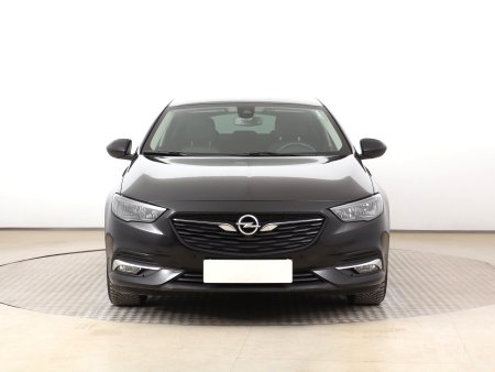Opel Insignia, 2020 - pohled č. 2