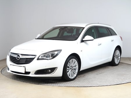 Opel Insignia, 2014 - pohled č. 3