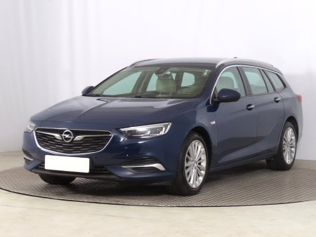 Opel Insignia, 2017 - pohled č. 3
