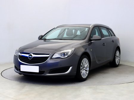 Opel Insignia, 2016 - pohled č. 3