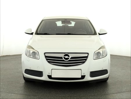Opel Insignia, 2010 - pohled č. 2